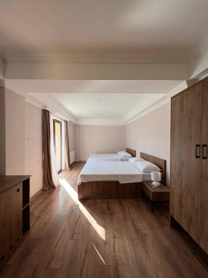Lileo Inn Hotel Mestia Kültér fotó