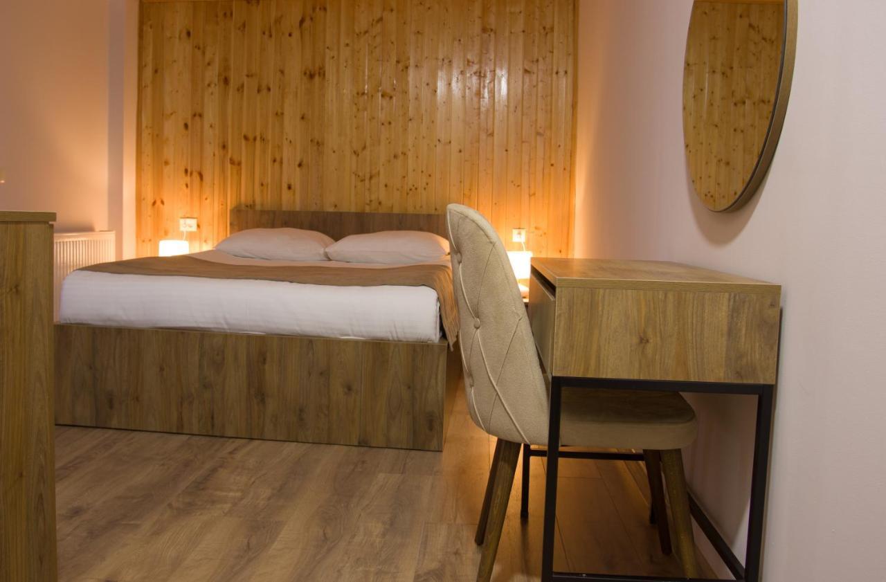 Lileo Inn Hotel Mestia Kültér fotó
