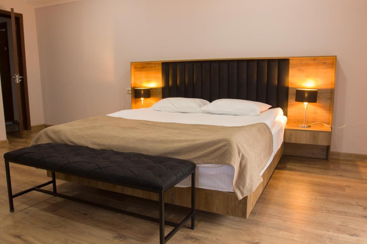 Lileo Inn Hotel Mestia Kültér fotó