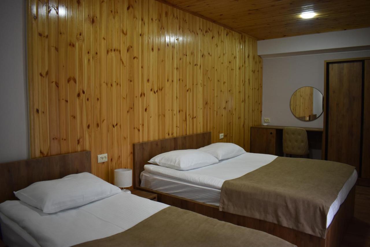 Lileo Inn Hotel Mestia Kültér fotó